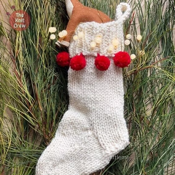 11 Knit A Christmas Stocking - The Yarn Crew