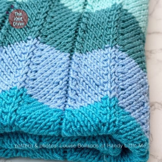 Chevron Baby Blanket - 15 Easy Knitted Baby Afghan Patterns - The Knit Crew